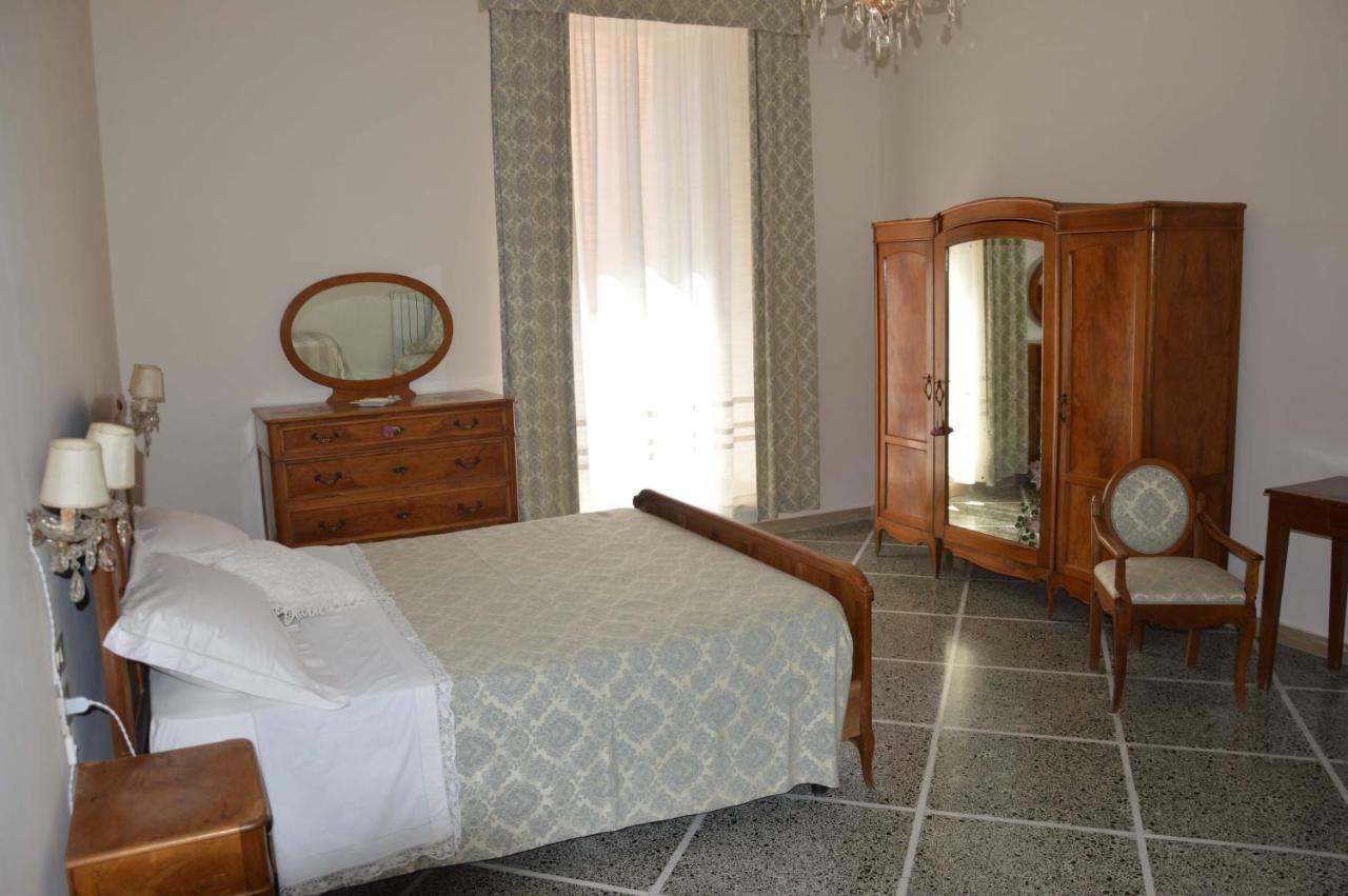 Casa Ciri Bed & Breakfast Foligno Eksteriør billede
