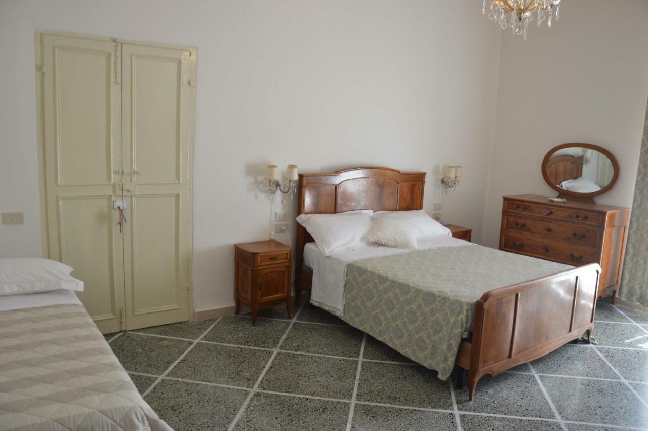 Casa Ciri Bed & Breakfast Foligno Eksteriør billede